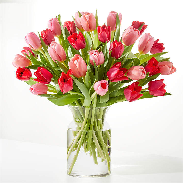 product image for Crushing on You Tulip Bouquet